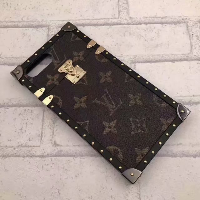 Louis Vuitton Metal Eye Trunk Phone Case For iPhone 8 Plus iPhone 6 7 8 Plus Xr X Xs Max ...
