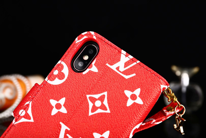 Louis Vuitton x Supreme Eye Trunk IPhone case (iPhone 7 8 SE