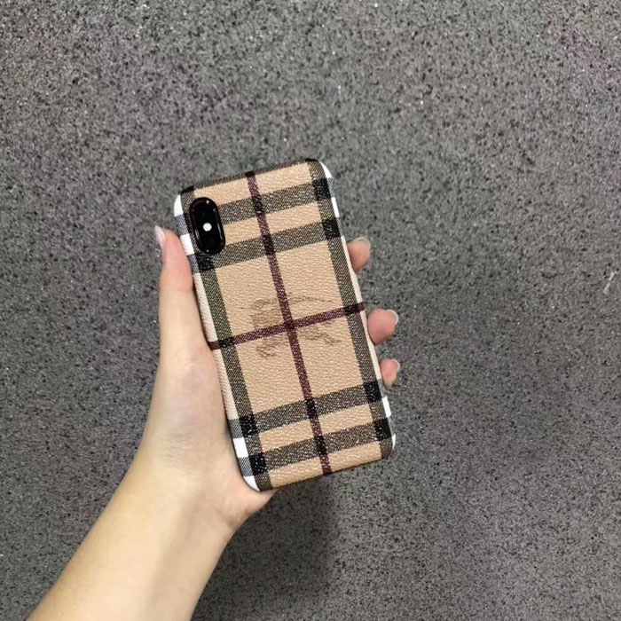 iphone xs burberry case