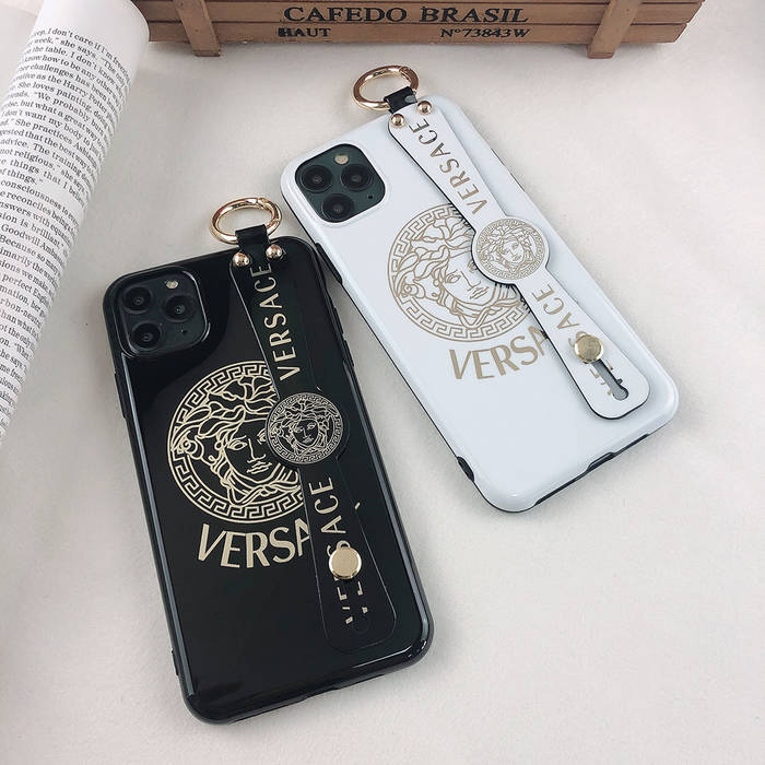 coque iphone 7 versace