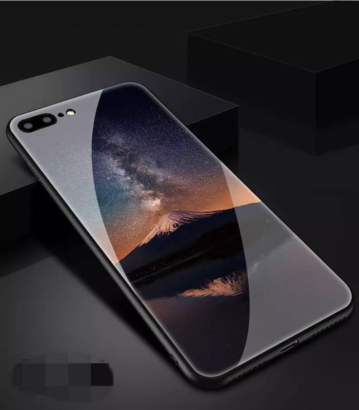 Is a glass mirrored phone case worth buying?