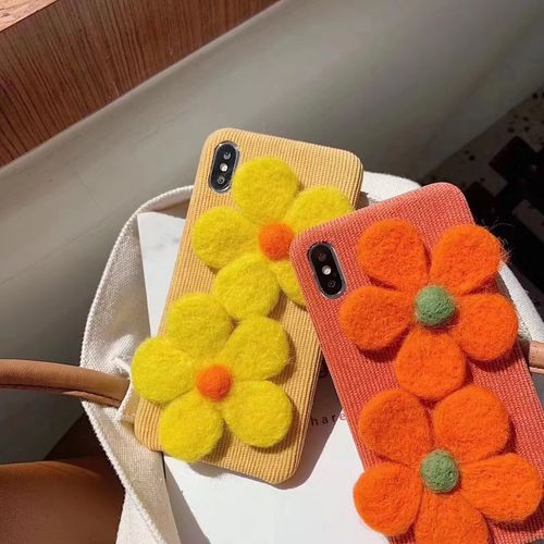 Wick fluff flower phone case