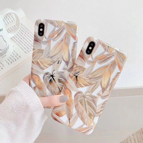 Electroplating gold leaf phone case