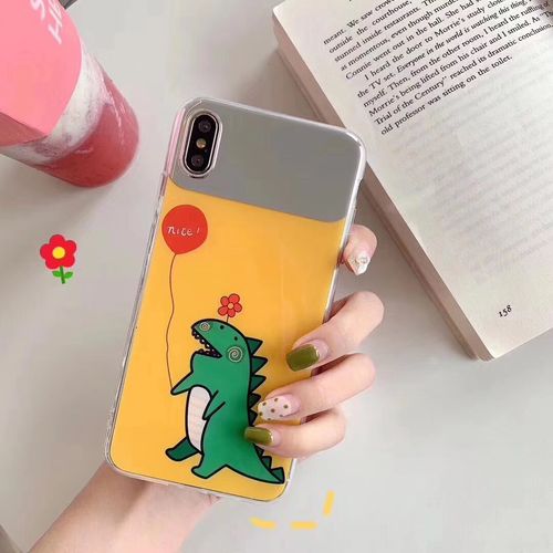 Take the balloon the little dinosaur make up the phone case