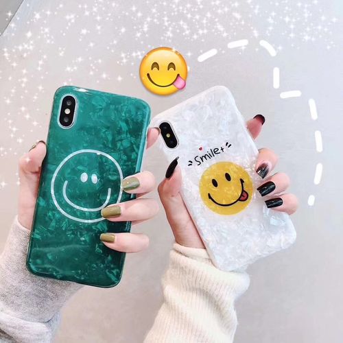 Green Smiley Shell Pattern Phone Case