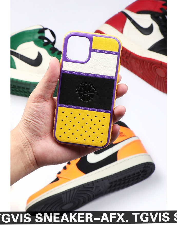 The super-hot AJ1 phone case with the same color, this color tide has blown up!