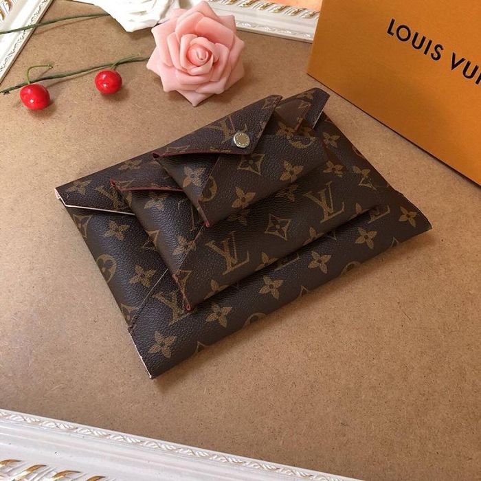 Louis Vuitton 3-in-1 handbag 22.5 * 3 * 15.5 cm